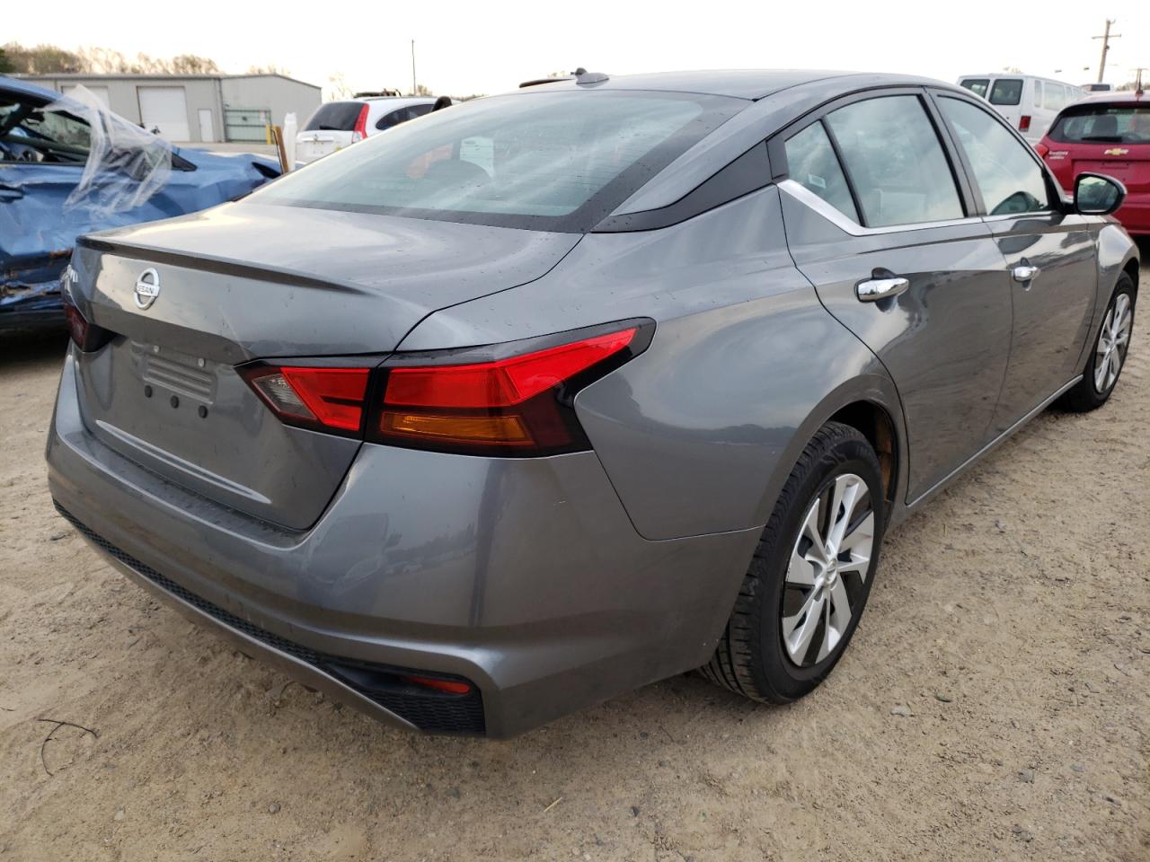 Photo 4 from auction – 2020 NISSAN ALTIMA S with VIN 1N4BL4BV5LC209338