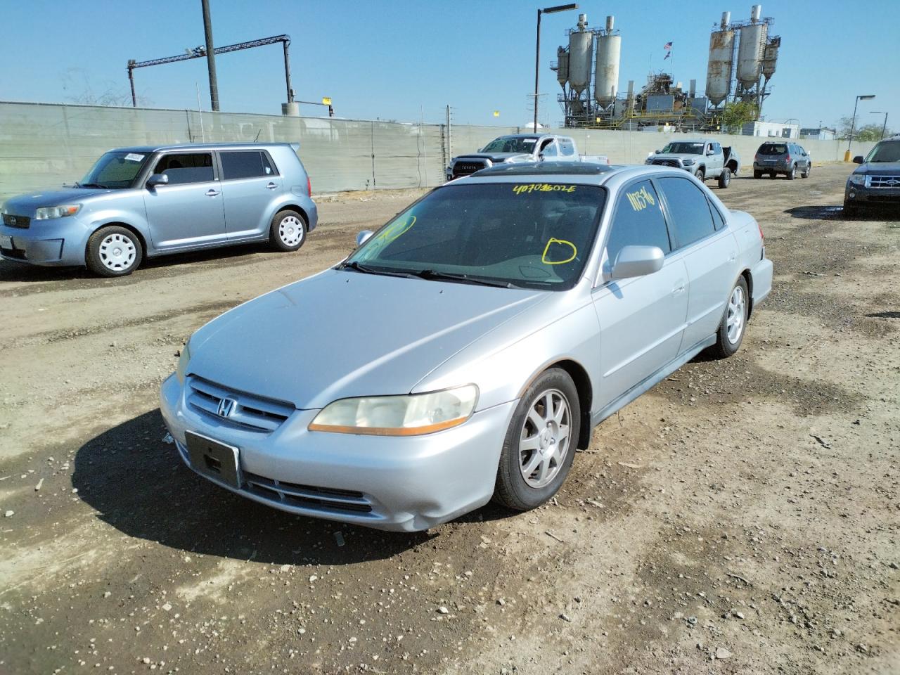 Photo 2 from auction – 2002 HONDA ACCORD with VIN 1HGCG56772A165892