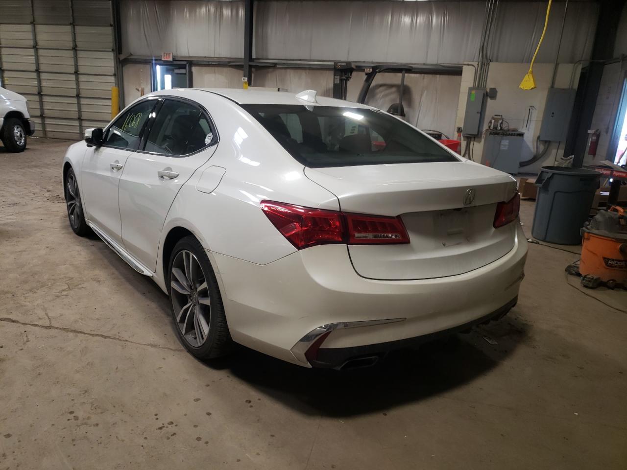 Photo 3 from auction – 2019 ACURA TLX TECHNO with VIN 19UUB2F4XKA008591