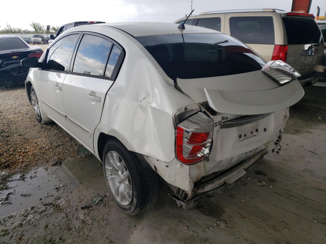 Photo 3 from auction – 2011 NISSAN SENTRA with VIN 3N1AB6AP3BL627071