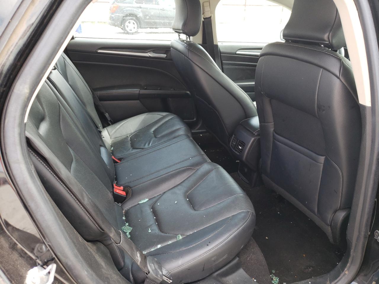 Photo 6 from auction – 2019 FORD FUSION TIT with VIN 3FA6P0RU6KR185742