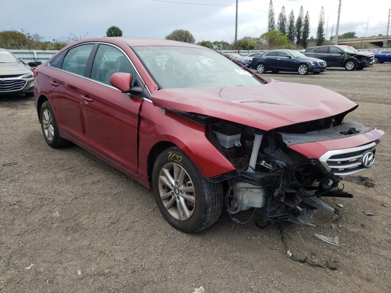 HYUNDAI SONATA SE 2016 with VIN 5NPE24AF5GH322088 - Photo from auction