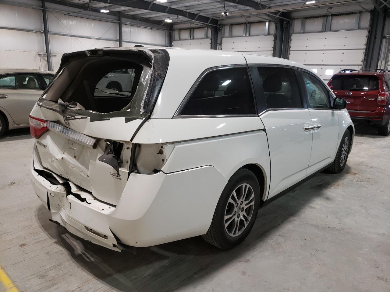 Photo 4 from auction – 2011 HONDA ODYSSEY EX with VIN 5FNRL5H6XBB084532