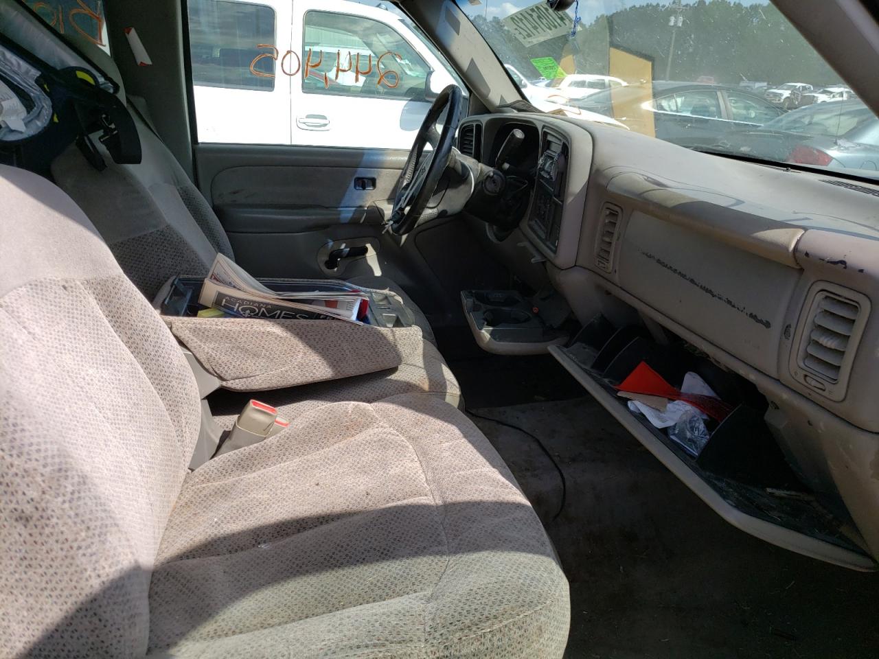 Photo 5 from auction – 1999 CHEVROLET SILVERADO with VIN 2GCEC19T7X1164604
