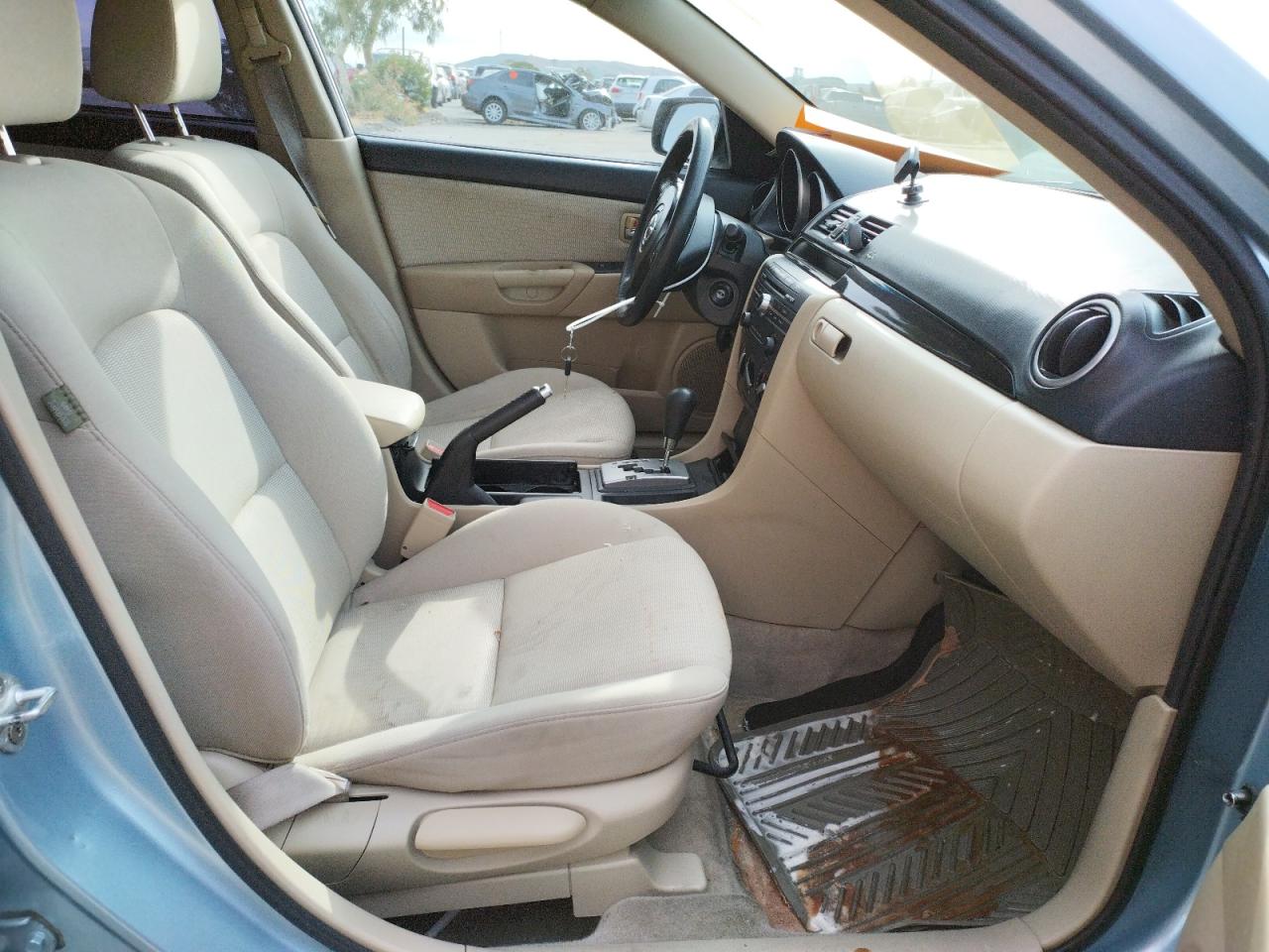 Photo 5 from auction – 2008 MAZDA 3 I with VIN JM1BK32G981812806