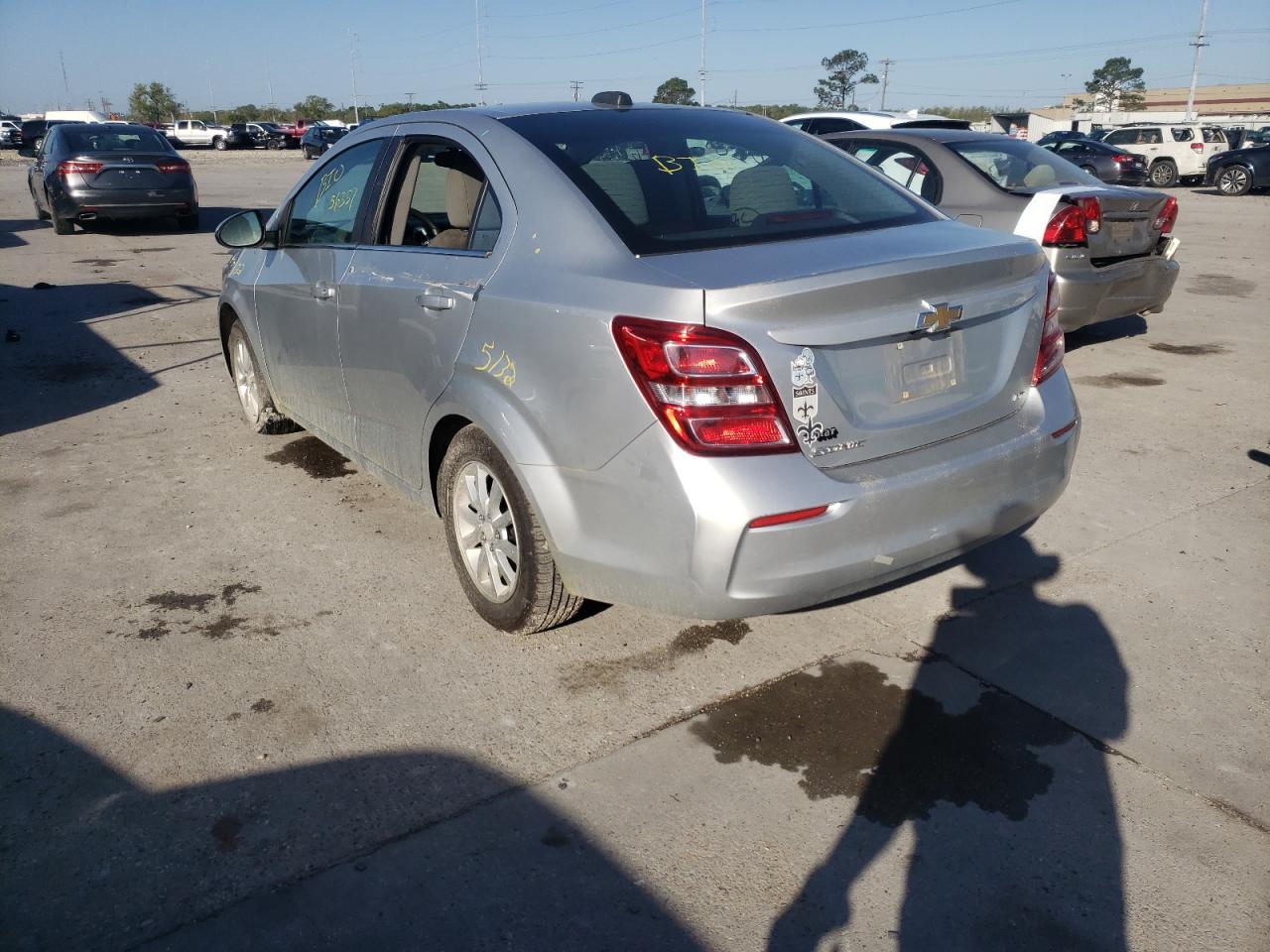Photo 3 from auction – 2019 CHEVROLET SONIC LT with VIN 1G1JD5SBXK4100762