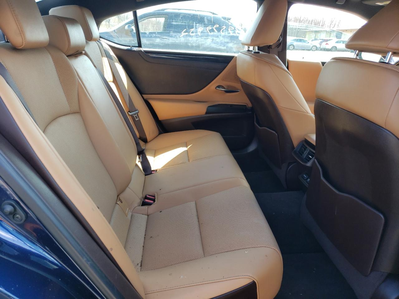 Photo 6 from auction – 2021 LEXUS ES 250 BAS with VIN 58AD11D14MU006281