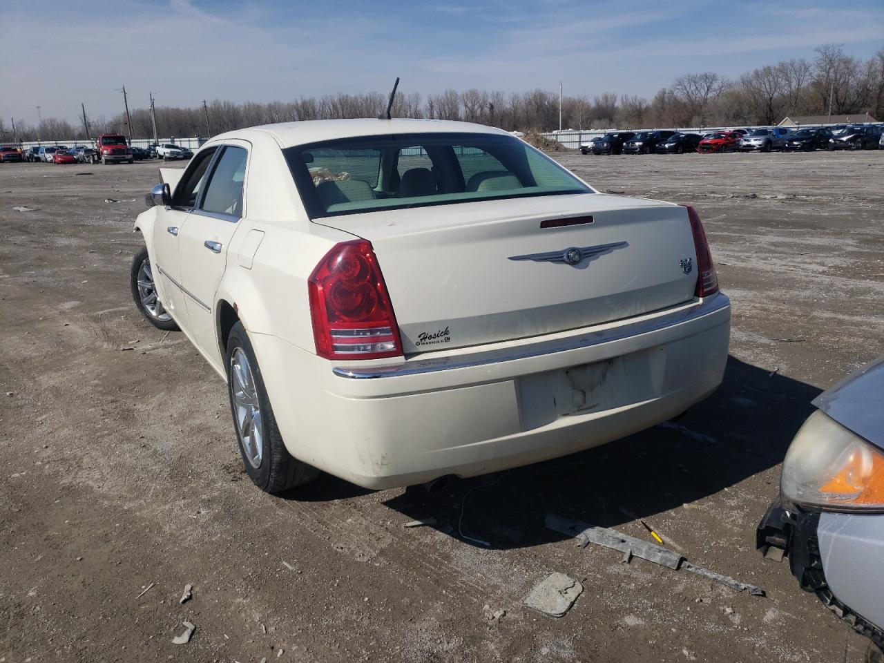Photo 3 from auction – 2008 CHRYSLER 300C with VIN 2C3KA63H48H126285
