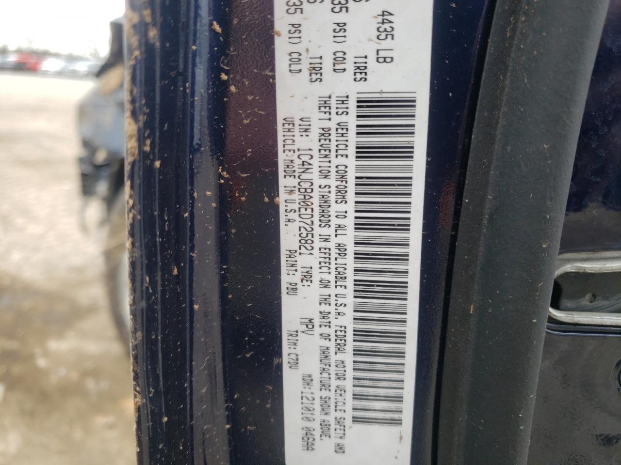Фото 10 с аукциона – 2014 JEEP COMPASS SP с VIN 1C4NJCBA0ED725821