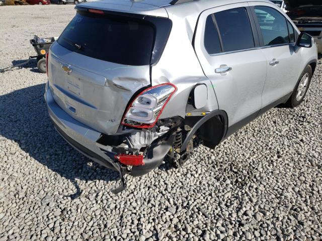Photo 4 from auction – 2020 CHEVROLET TRAX 1LT with VIN KL7CJLSB6LB038431