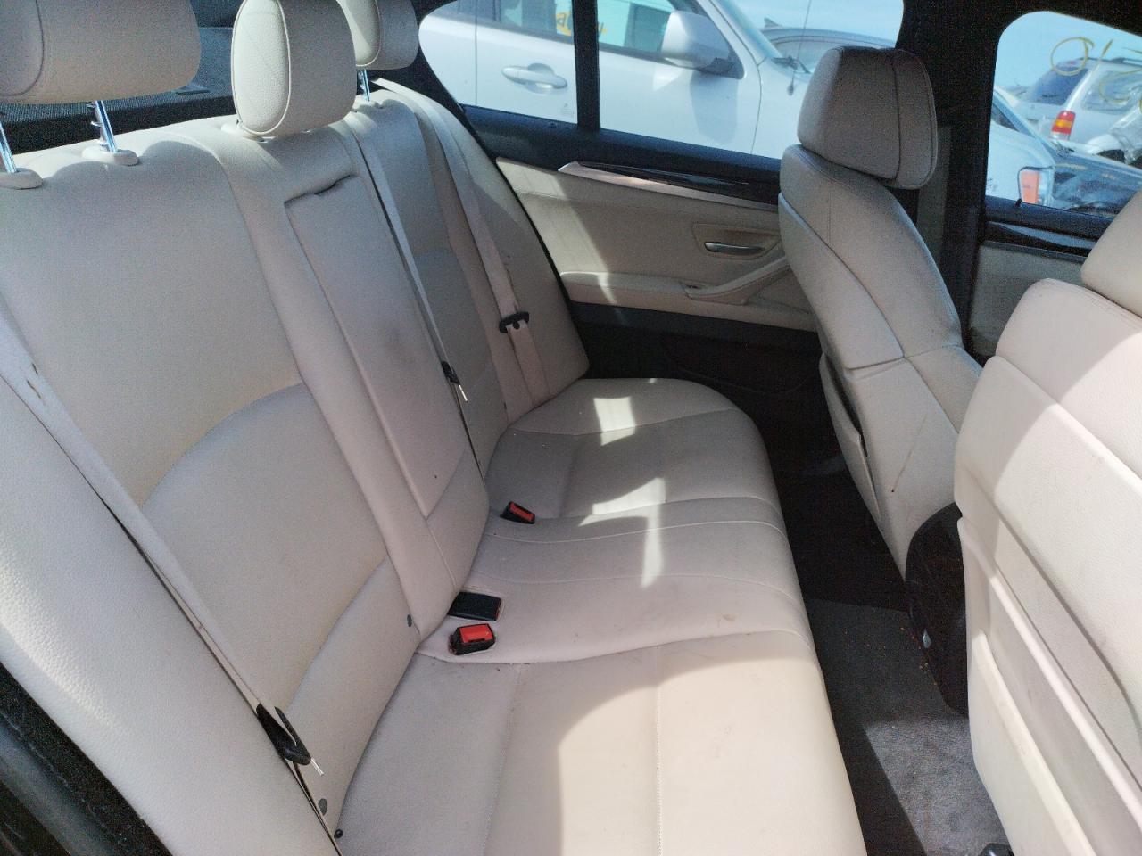 Photo 6 from auction – 2012 BMW 528 I with VIN WBAXG5C53CDY28312