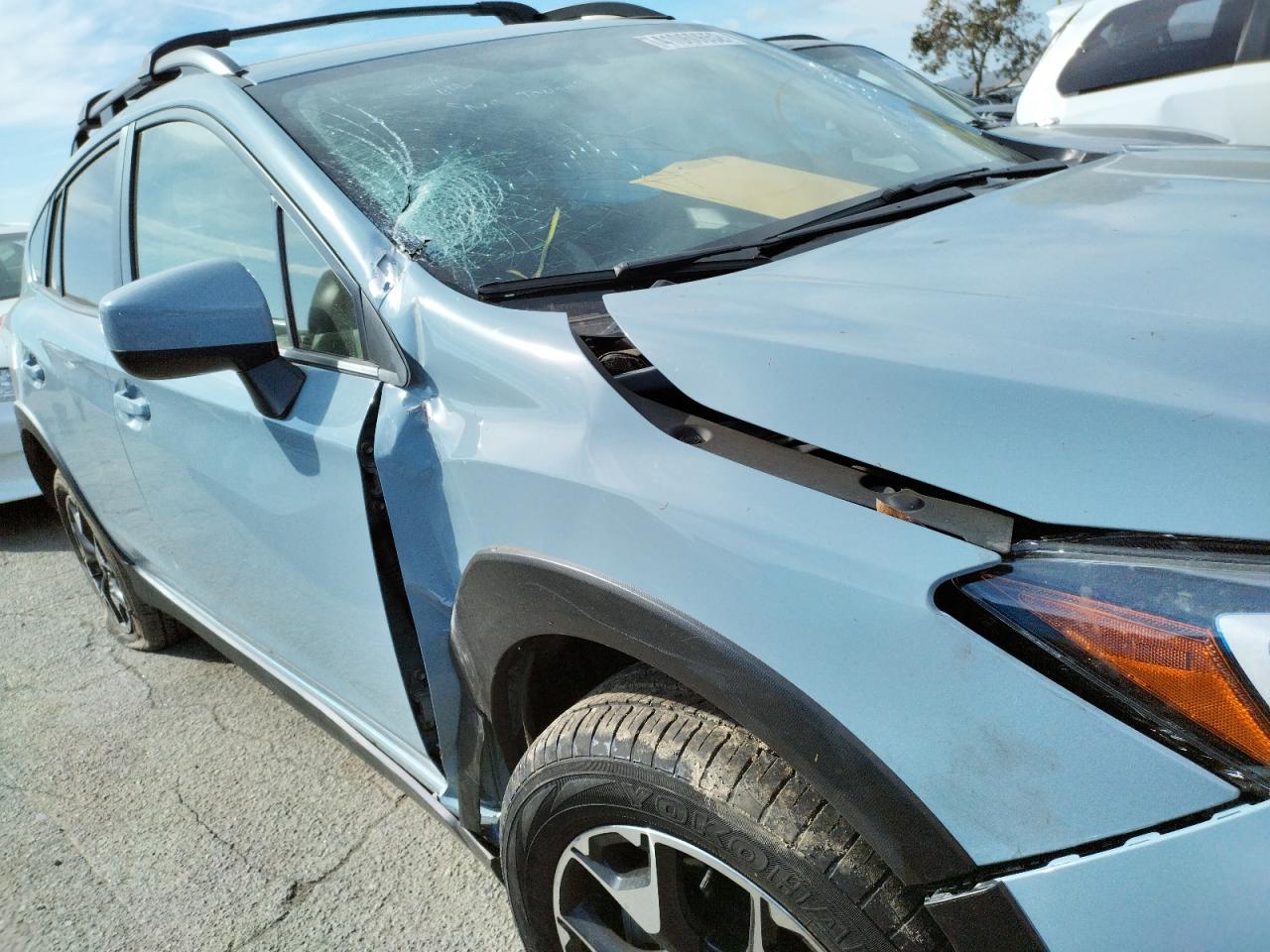 Photo 10 from auction – 2019 SUBARU CROSSTREK with VIN JF2GTACC7K8327521
