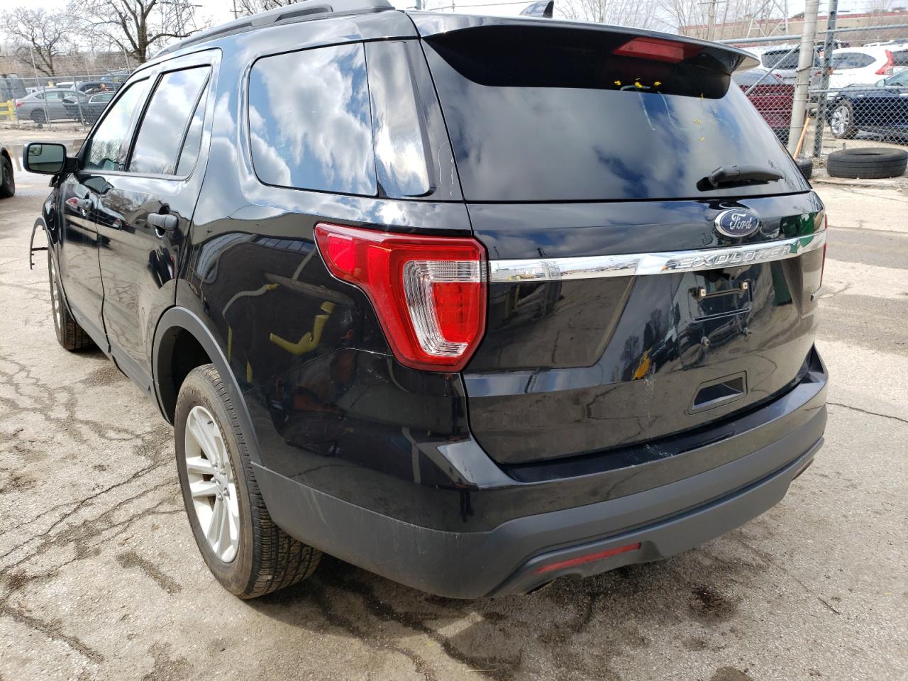 Photo 3 from auction – 2017 FORD EXPLORER with VIN 1FM5K7BH5HGC67189
