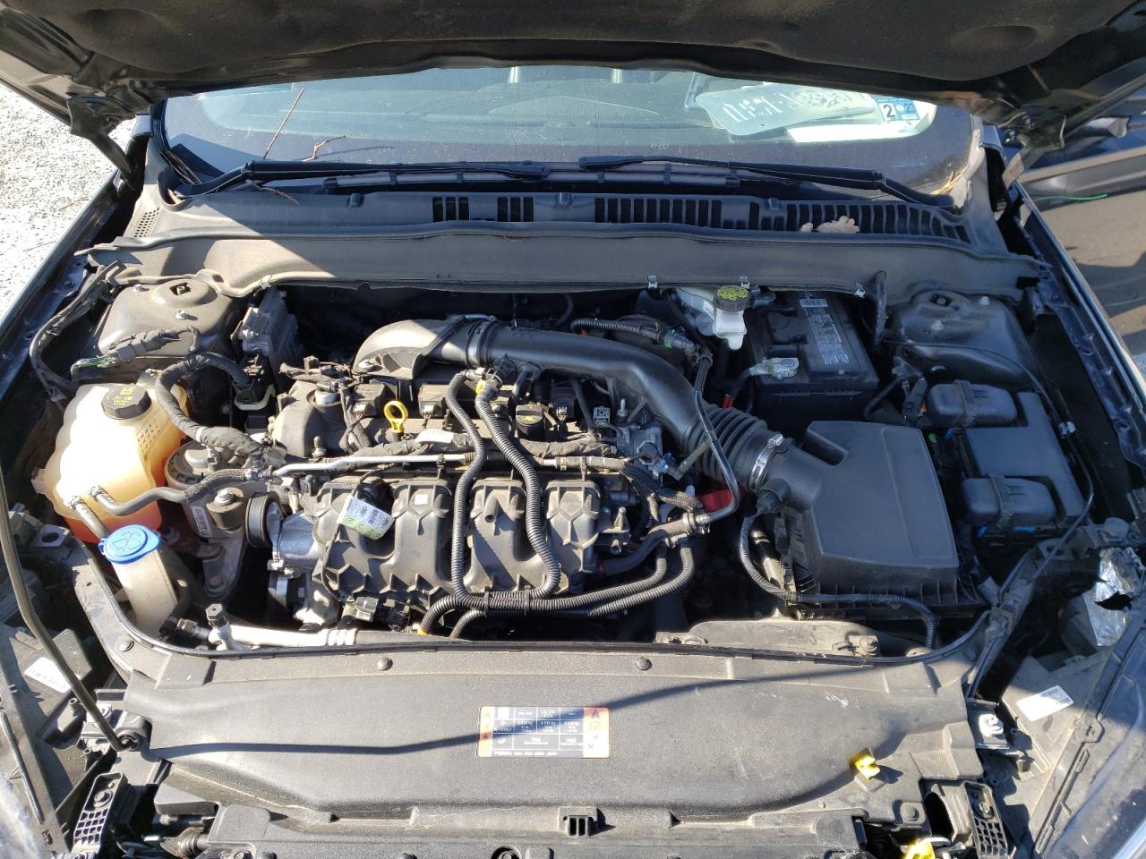 Photo 7 from auction – 2020 FORD FUSION TIT with VIN 3FA6P0D92LR151138