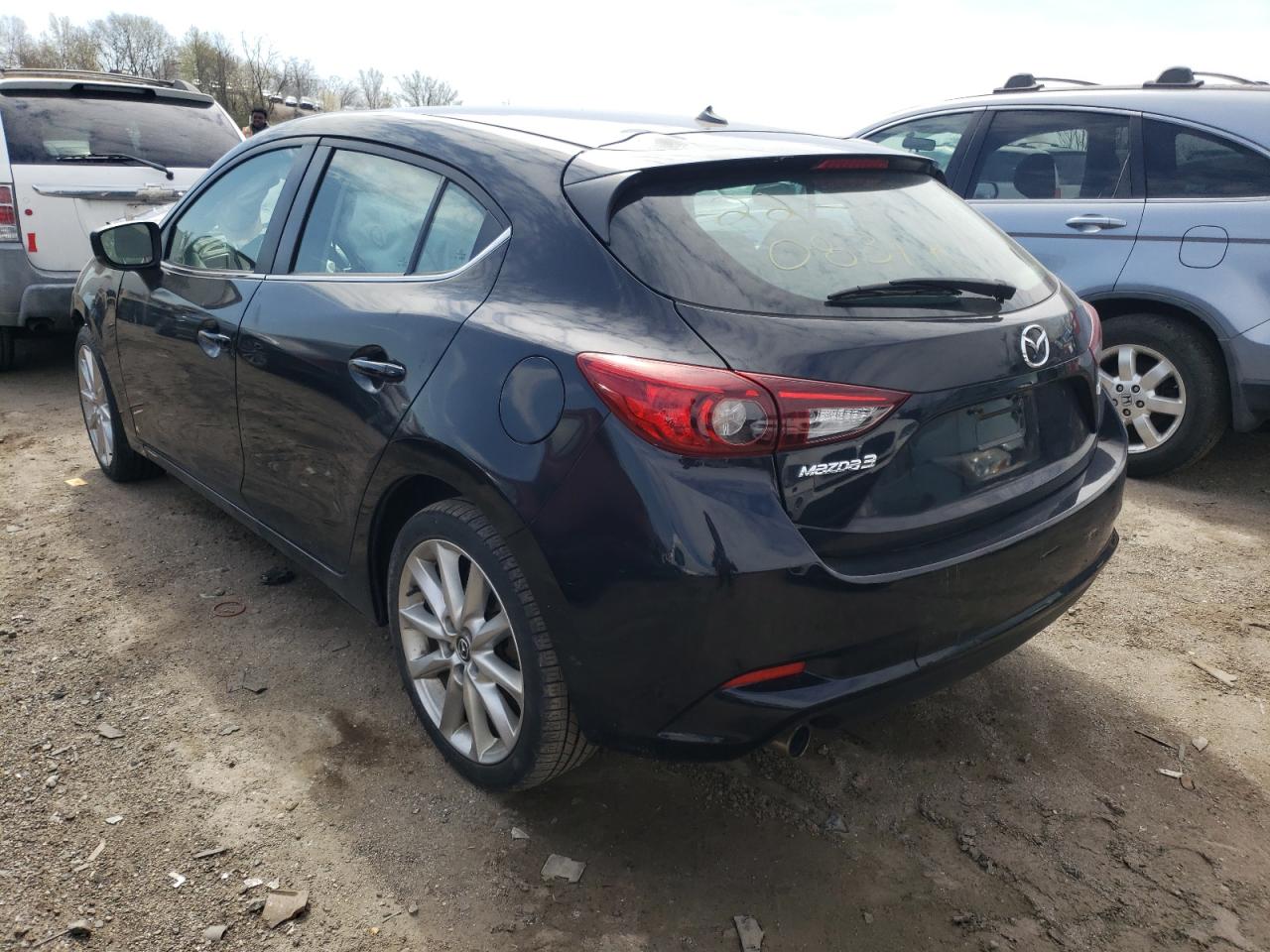 Photo 3 from auction – 2017 MAZDA 3 TOURING with VIN 3MZBN1L75HM121802
