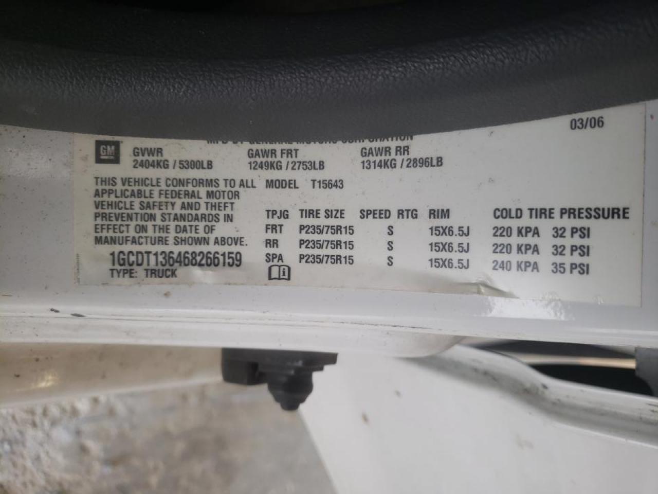 Photo 10 from auction – 2006 CHEVROLET COLORADO with VIN 1GCDT136468266159