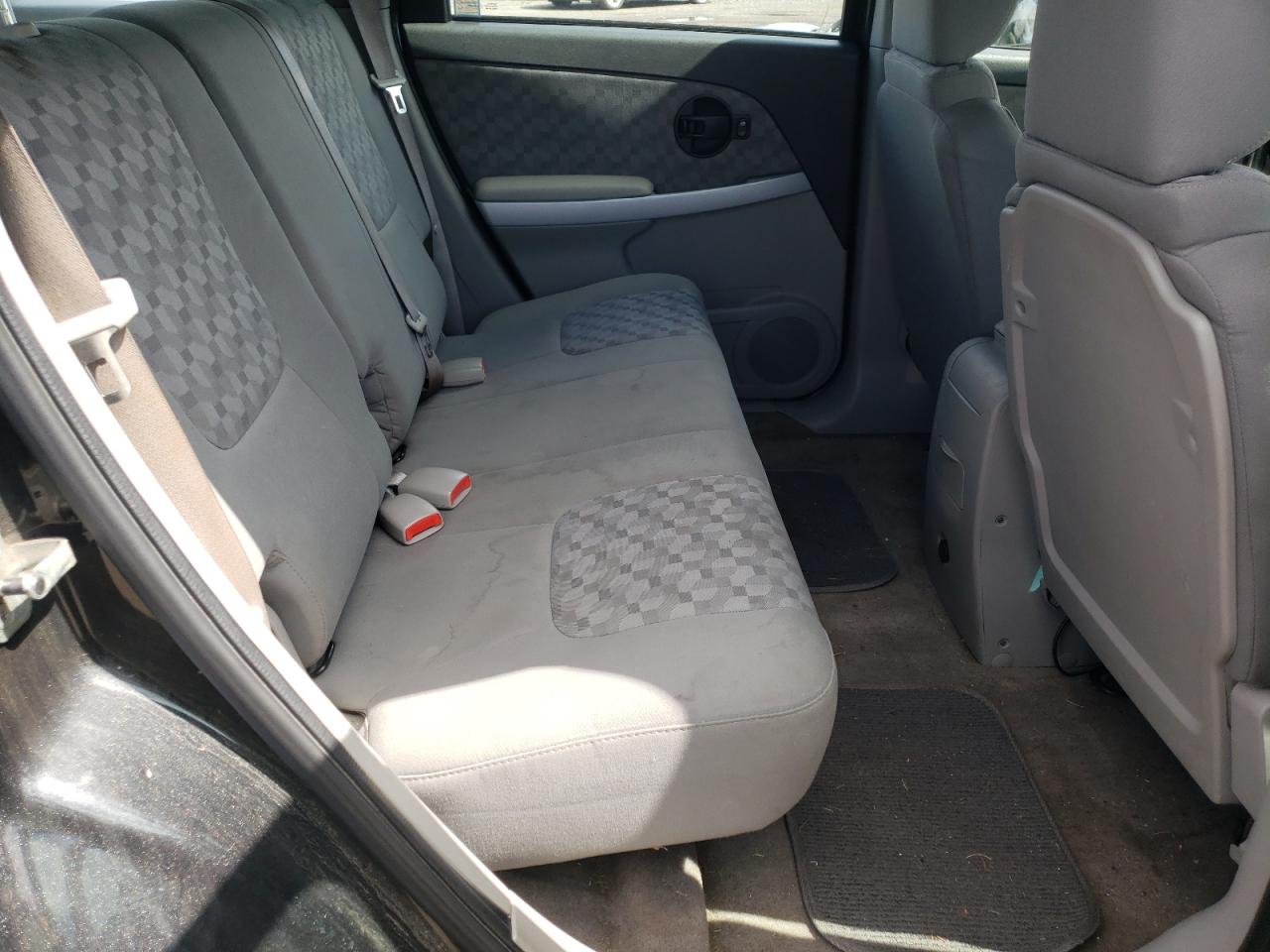 Photo 6 from auction – 2008 CHEVROLET EQUINOX LS with VIN 2CNDL23F286037781