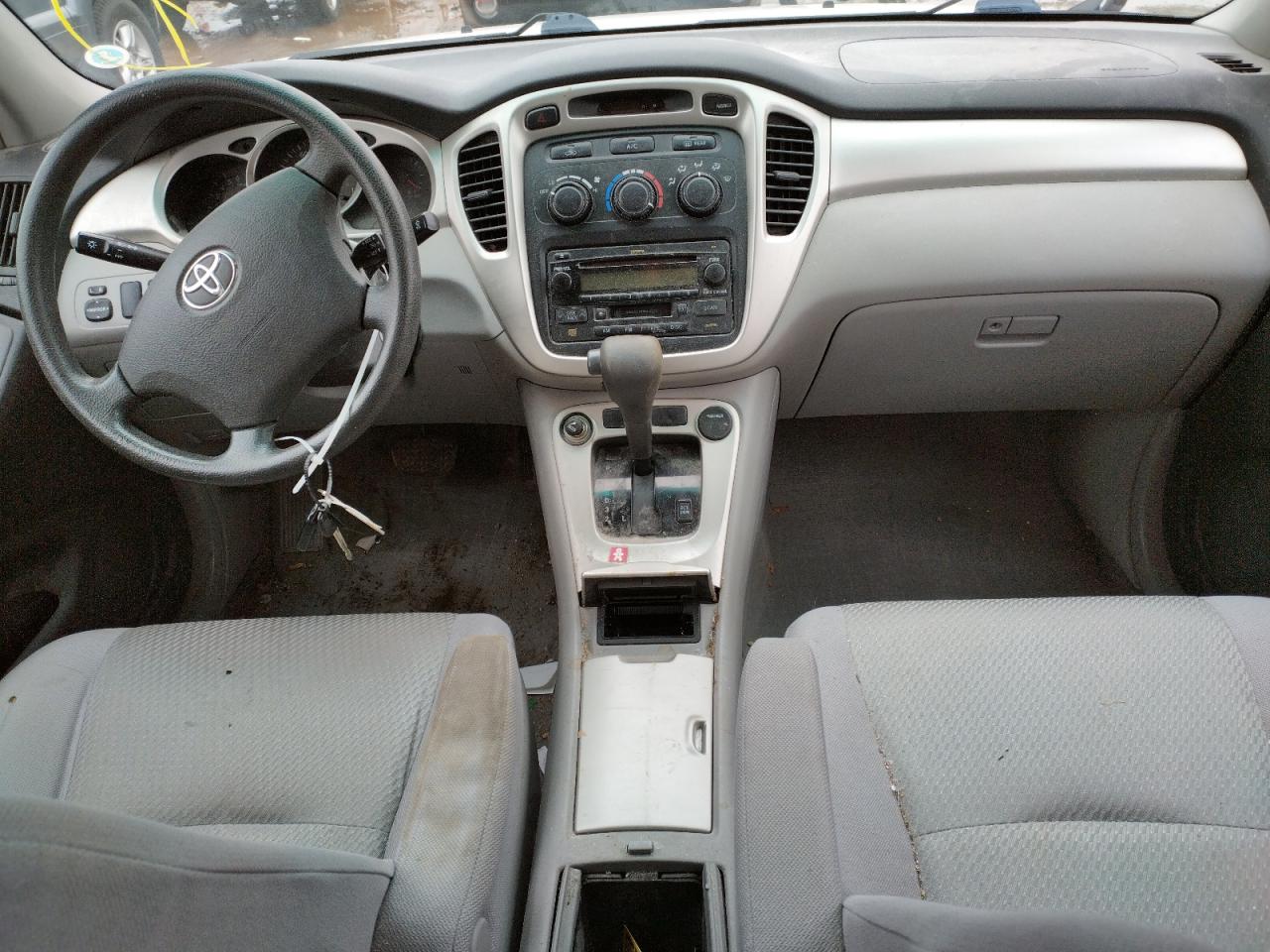 Photo 9 from auction – 2005 TOYOTA HIGHLANDER with VIN JTEEP21A350086086