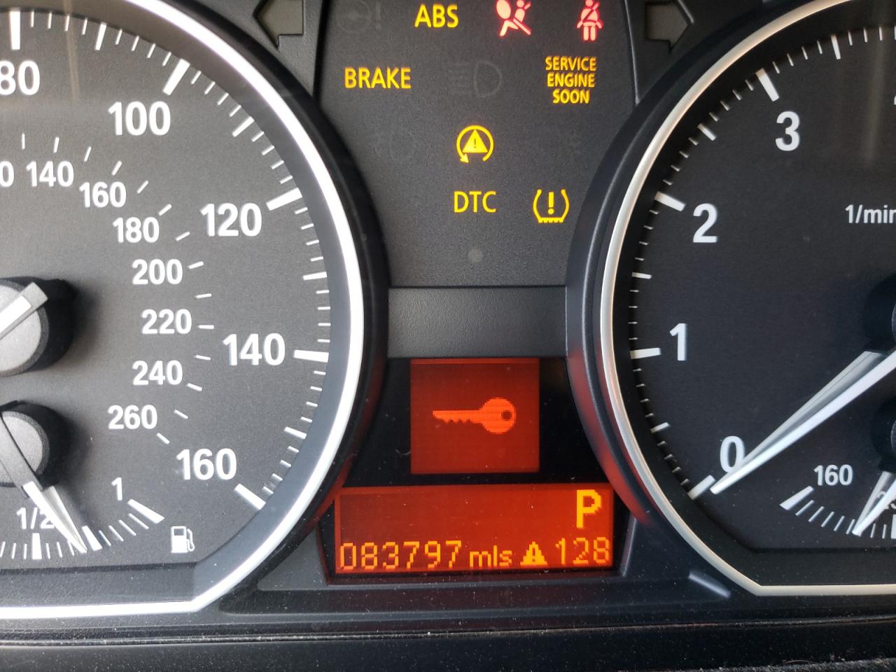 Photo 8 from auction – 2009 BMW 135 I with VIN WBAUN93569VK40858