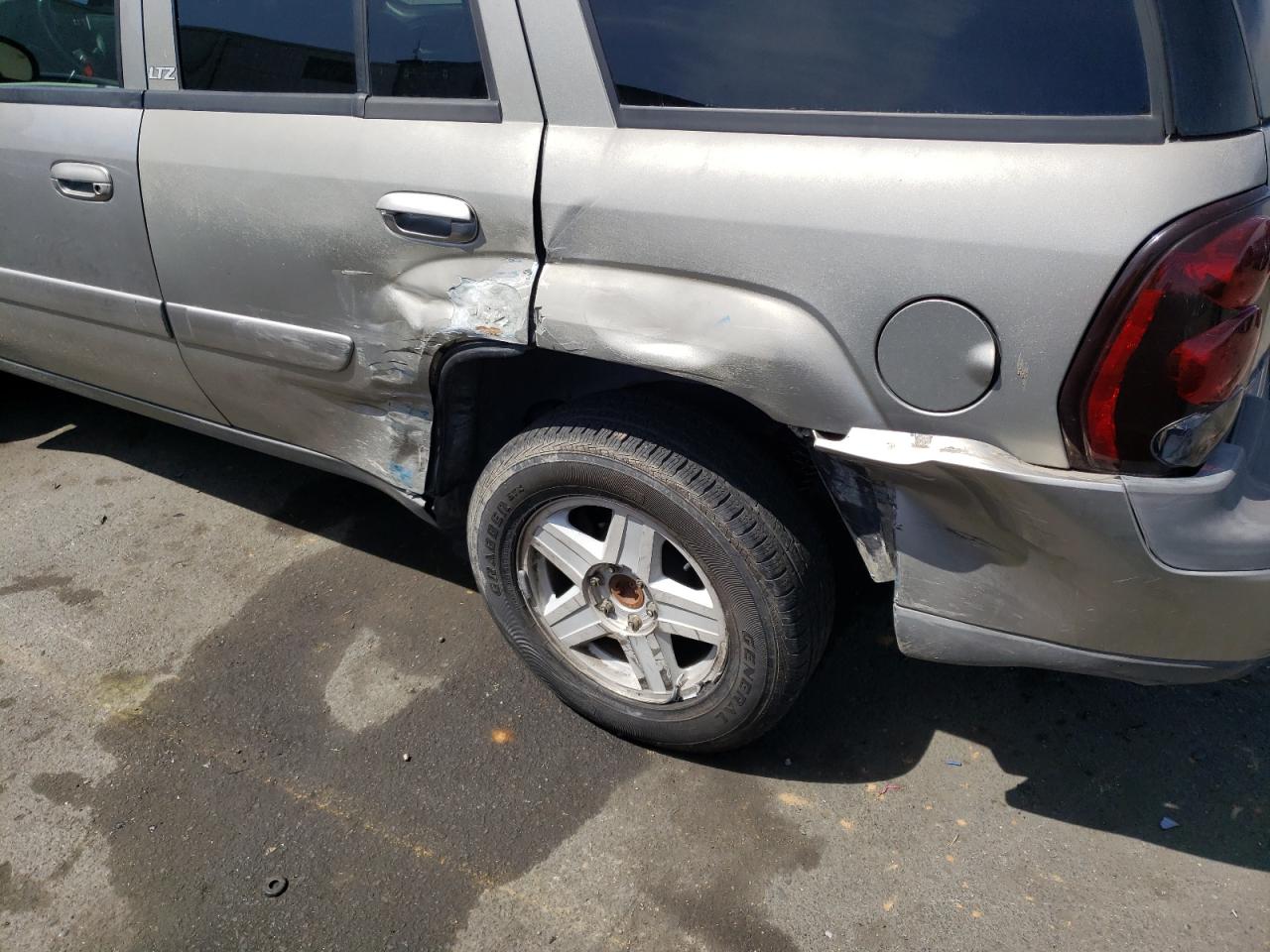 Photo 9 from auction – 2002 CHEVROLET TRAILBLAZE with VIN 1GNDT13S522414210
