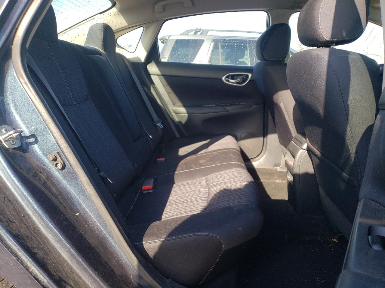 Photo 6 from auction – 2016 NISSAN SENTRA S with VIN 3N1AB7AP8GY214935