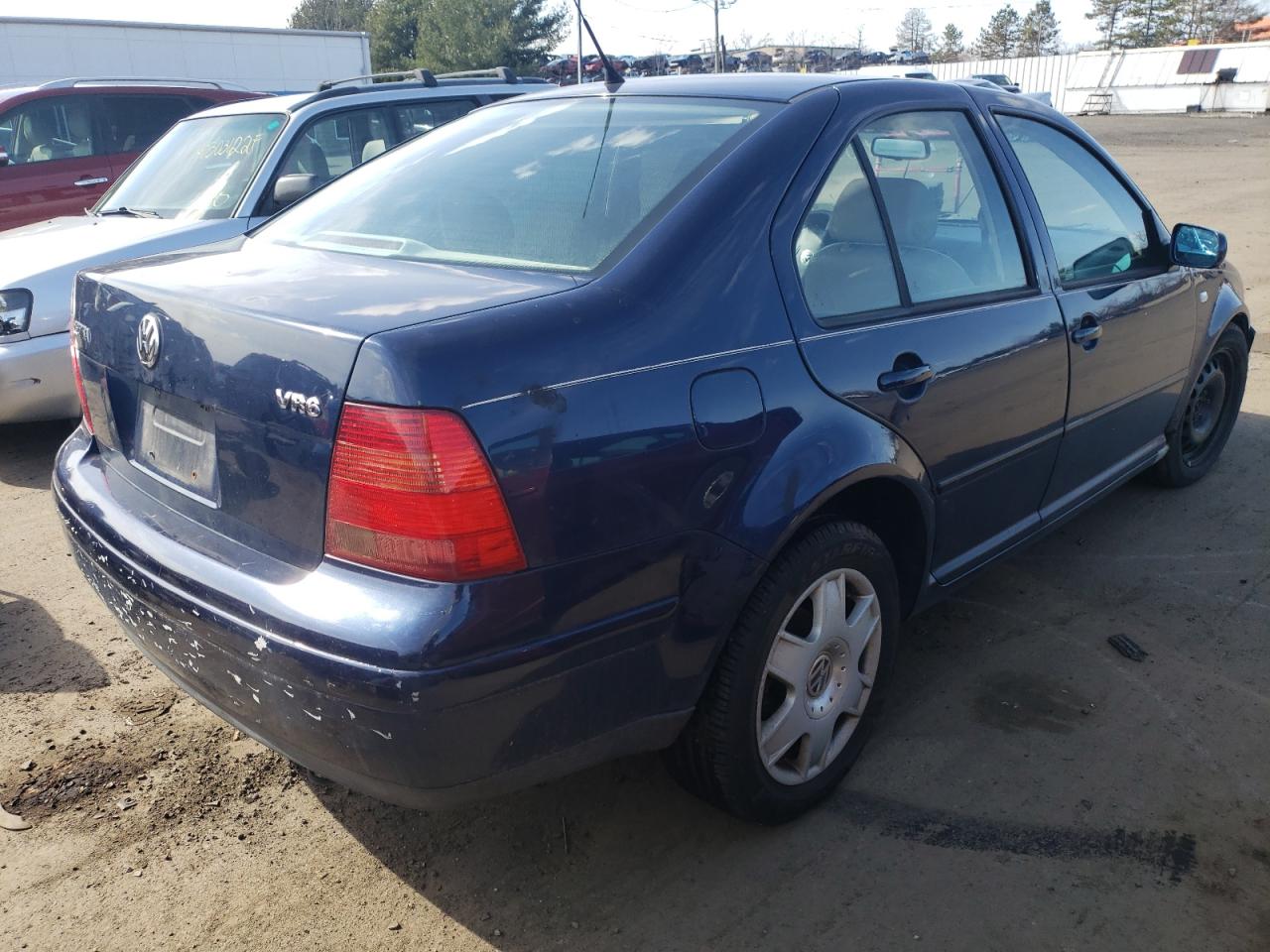Photo 4 from auction – 2002 VOLKSWAGEN JETTA GLX with VIN 3VWTG69M52M007301