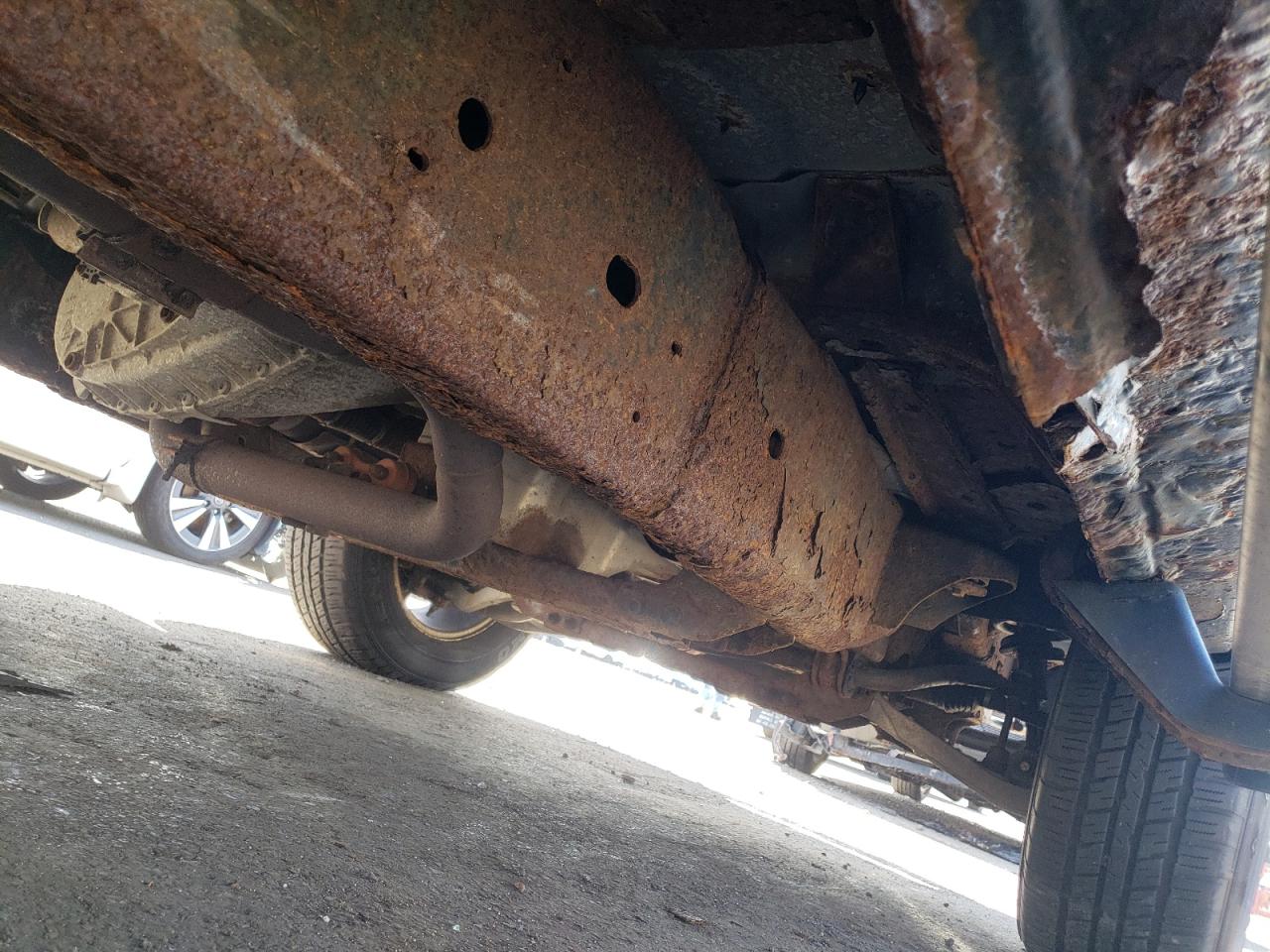 Photo 9 from auction – 2006 FORD F150 with VIN 1FTPX14596NB43837