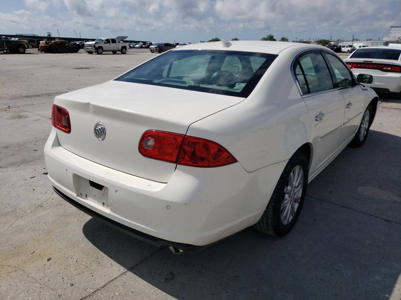 Photo 4 from auction – 2010 BUICK LUCERNE CX with VIN 1G4HC5EM3AU131383