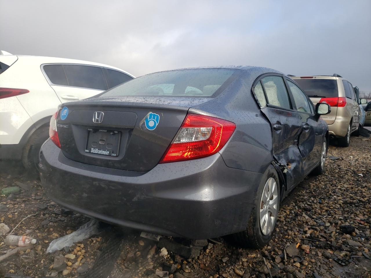 Photo 4 from auction – 2012 HONDA CIVIC with VIN 19XFB2F5XCE065288