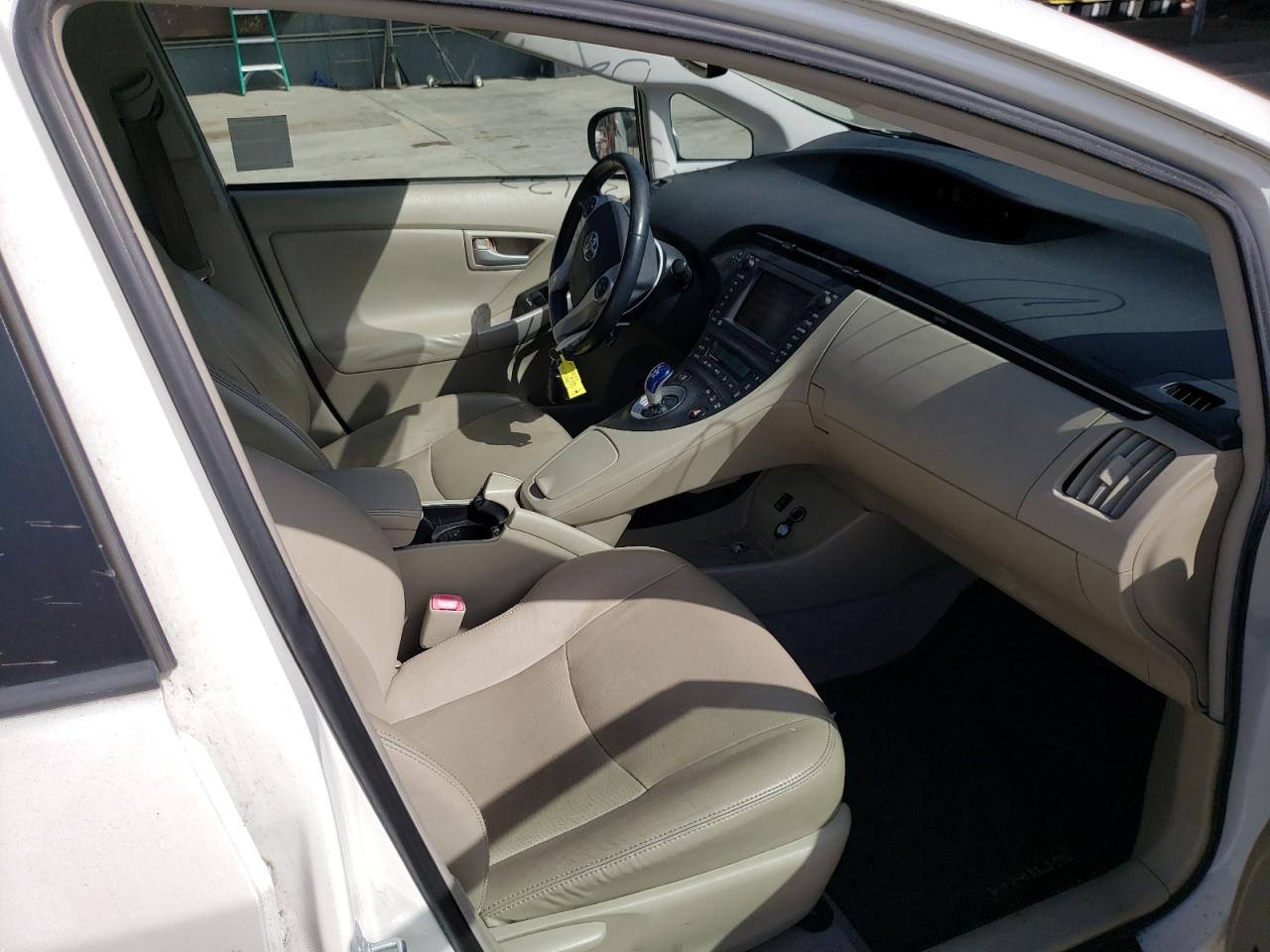 Photo 5 from auction – 2010 TOYOTA PRIUS with VIN JTDKN3DU0A0083665