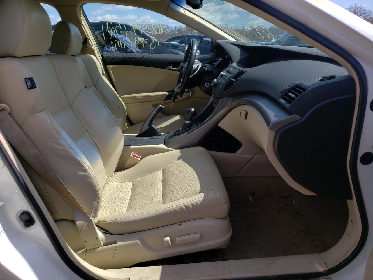 Photo 5 from auction – 2009 ACURA TSX with VIN JH4CU26609C024172