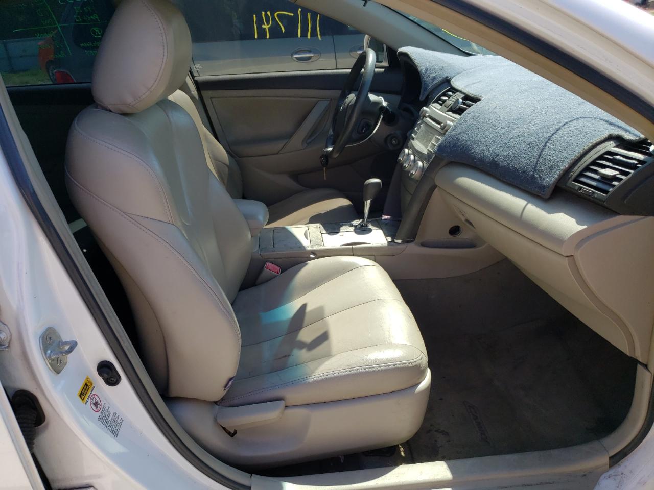 Photo 5 from auction – 2010 TOYOTA CAMRY BASE with VIN 4T1BF3EK6AU542163