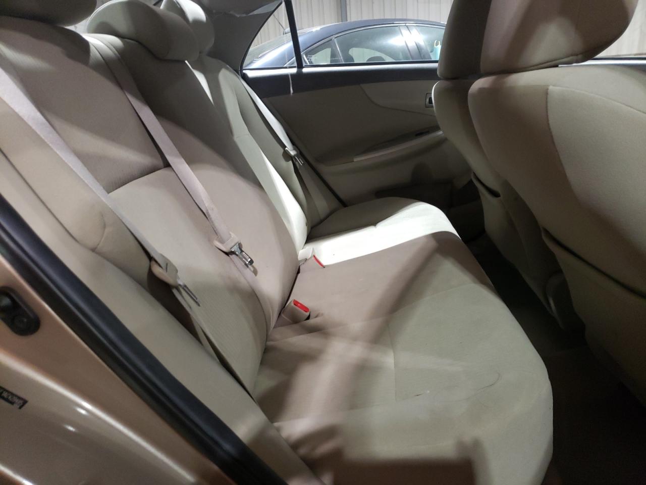 Photo 6 from auction – 2010 TOYOTA COROLLA BA with VIN 2T1BU4EE1AC429485