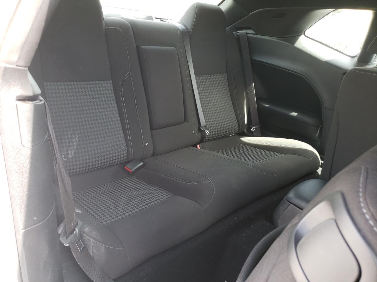Photo 6 from auction – 2021 DODGE CHALLENGER with VIN 2C3CDZAGXMH615386