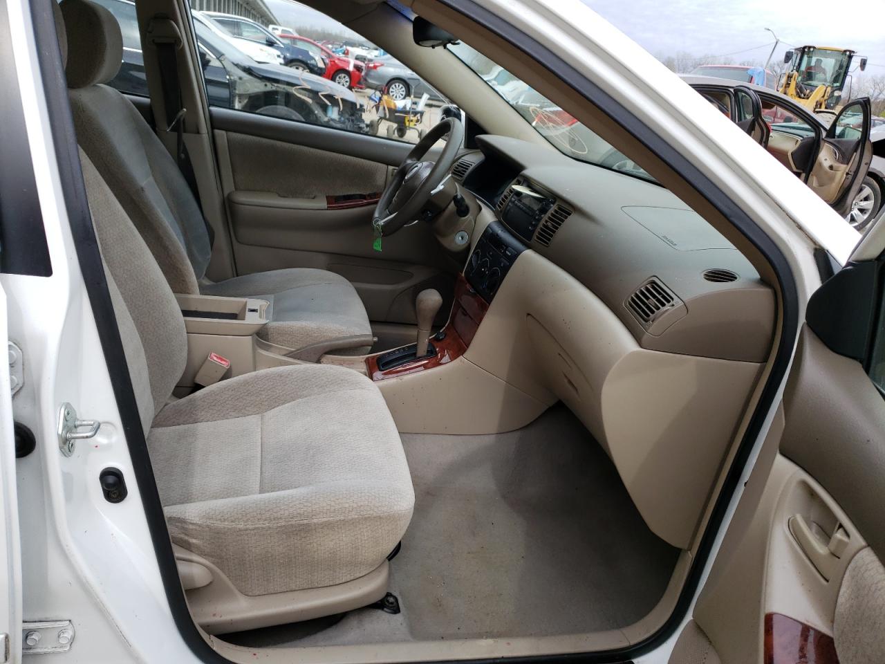 Photo 5 from auction – 2003 TOYOTA COROLLA CE with VIN 1NXBR32EX3Z183392
