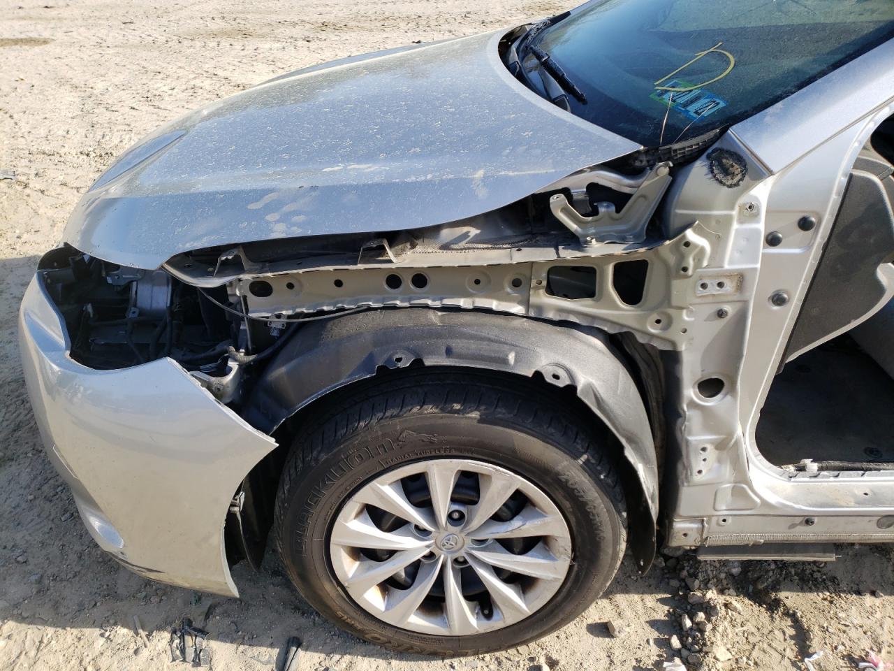 Photo 9 from auction – 2017 TOYOTA CAMRY LE with VIN 4T1BF1FK9HU267921