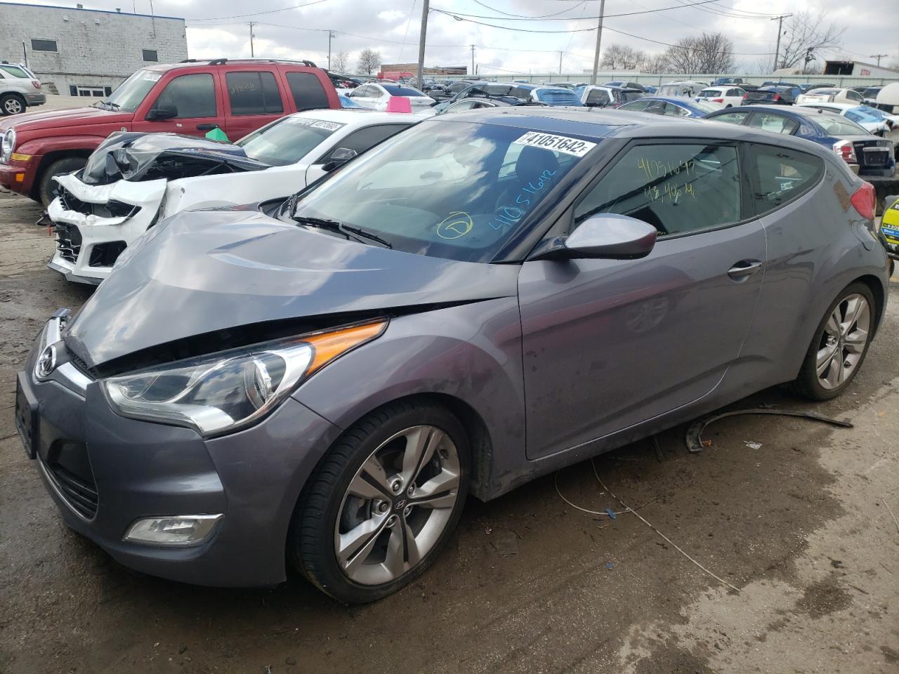 Photo 2 from auction – 2016 HYUNDAI VELOSTER with VIN KMHTC6AD0GU275911