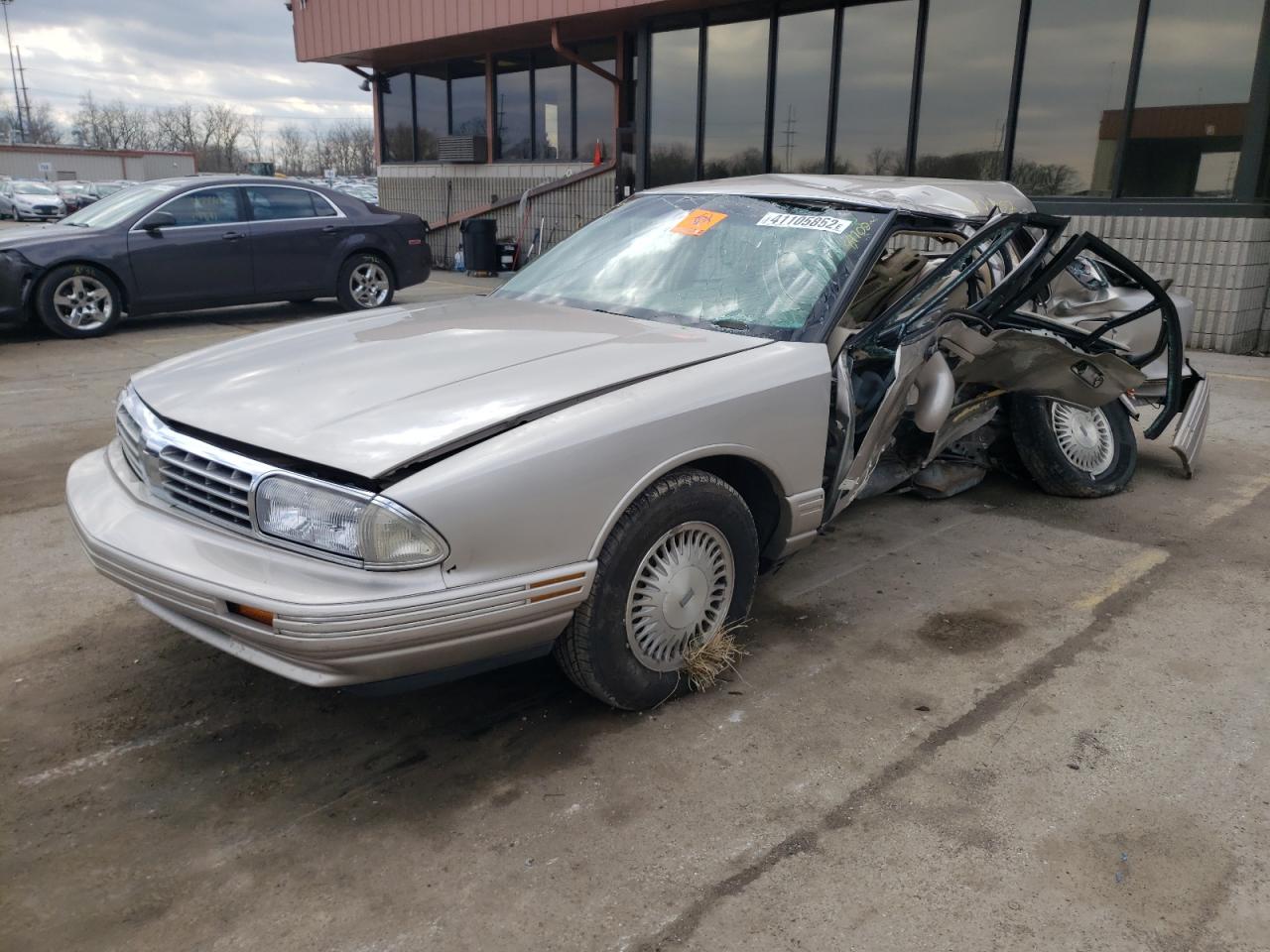 Photo 2 from auction – 1997 OLDSMOBILE REGENCY with VIN 1G3HC52K6V4861818