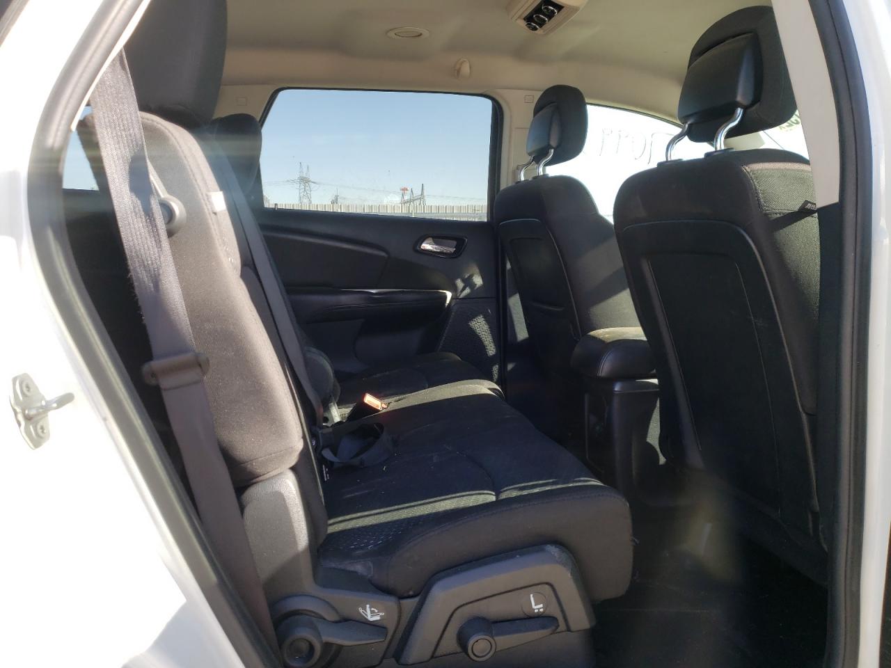 Photo 6 from auction – 2017 DODGE JOURNEY SX with VIN 3C4PDCBG3HT531044