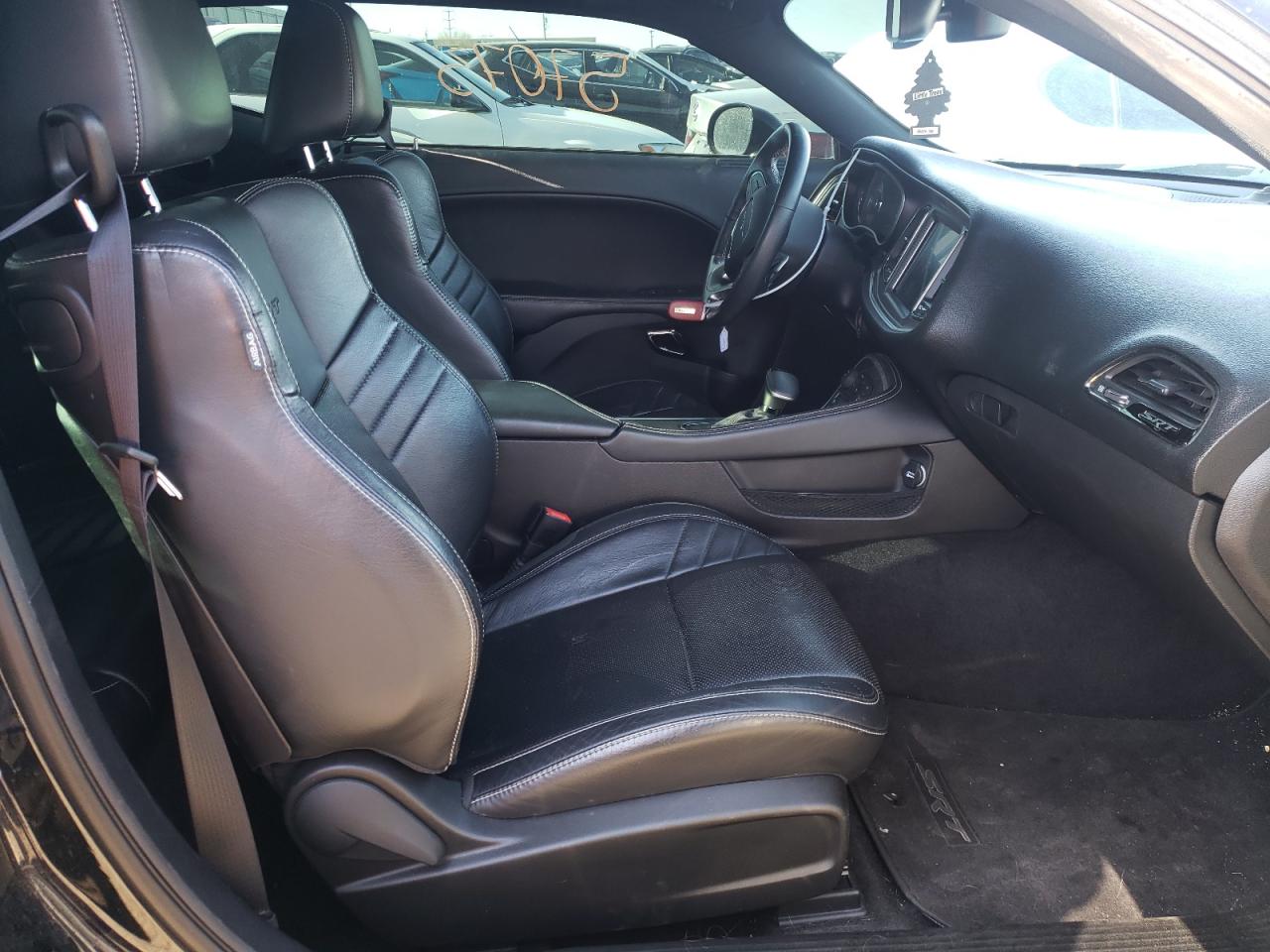 Photo 5 from auction – 2016 DODGE CHALLENGER with VIN 2C3CDZC94GH308332