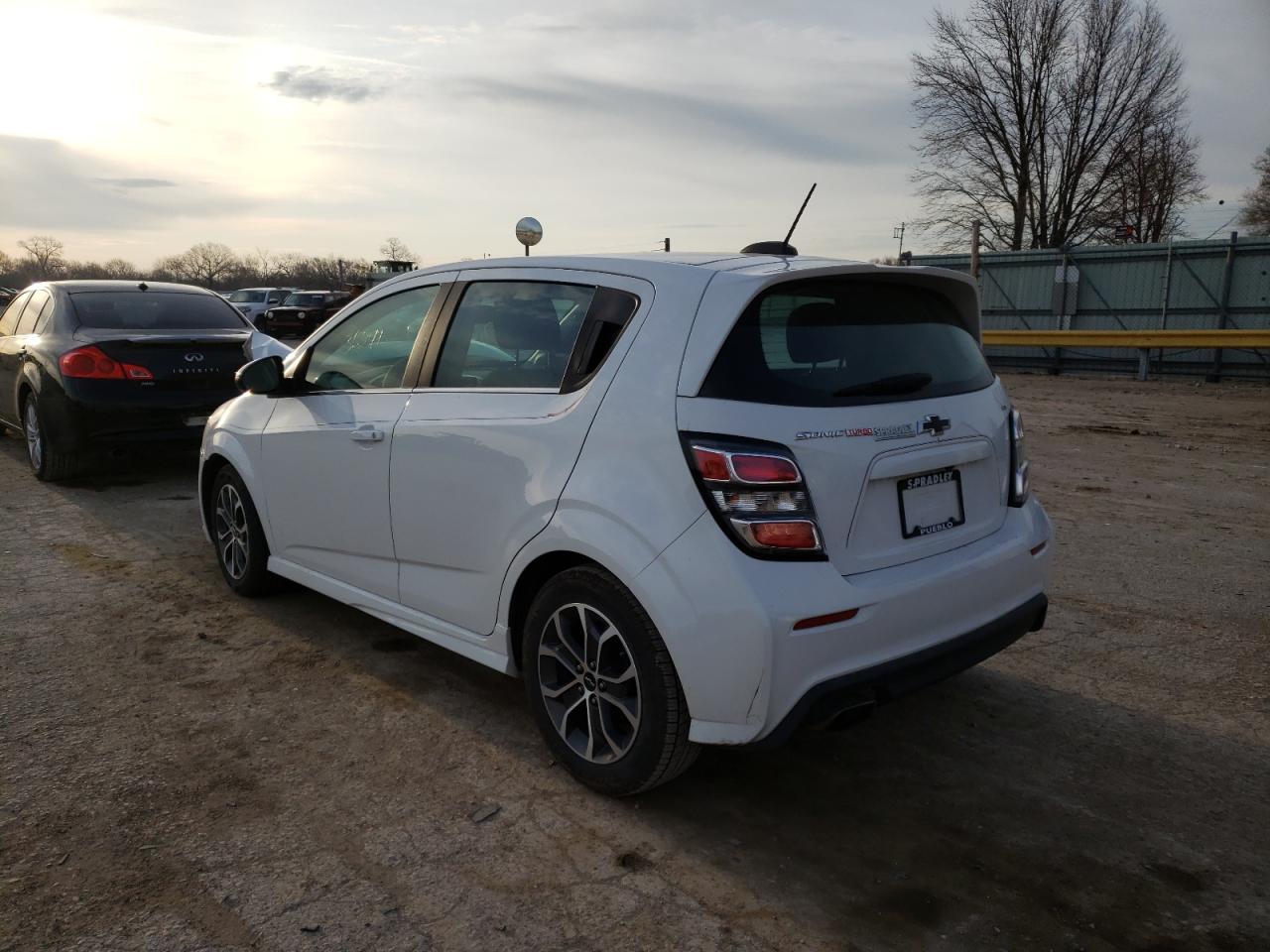 Photo 3 from auction – 2018 CHEVROLET SONIC LT with VIN 1G1JD6SB3J4124700