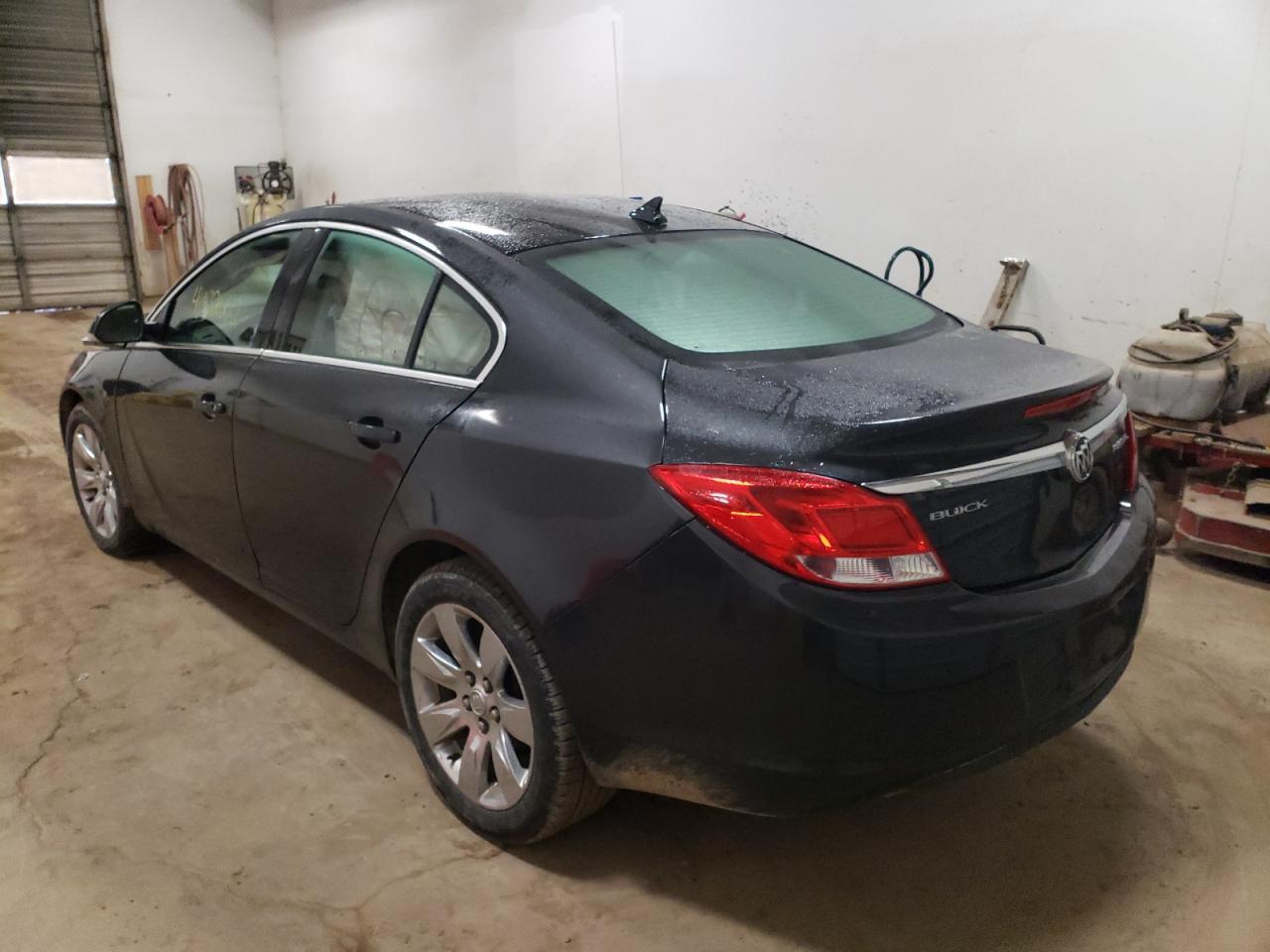 Photo 3 from auction – 2012 BUICK REGAL with VIN 2G4GR5EK5C9171991