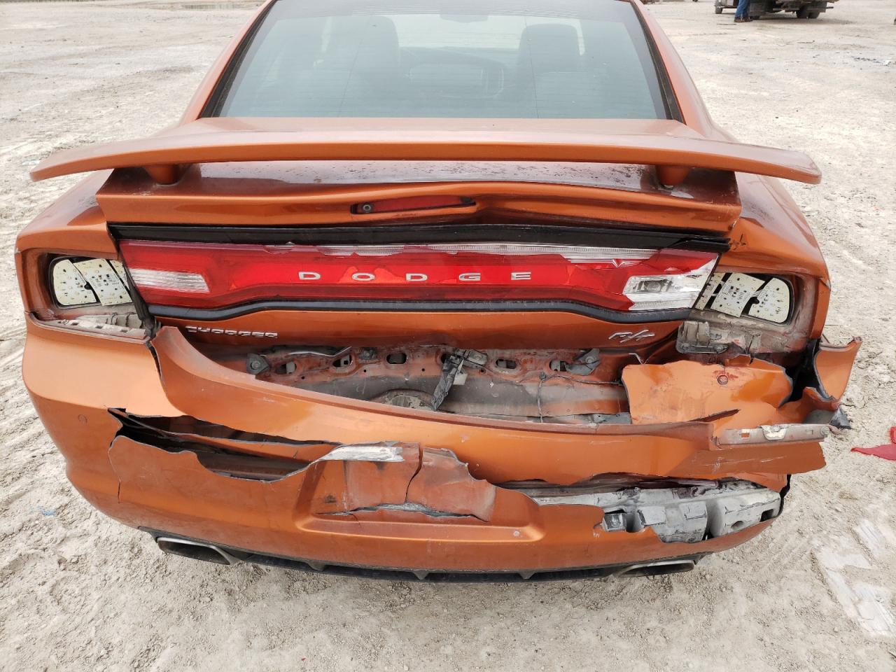 Photo 9 from auction – 2011 DODGE CHARGER R/ with VIN 2B3CL5CT3BH584255