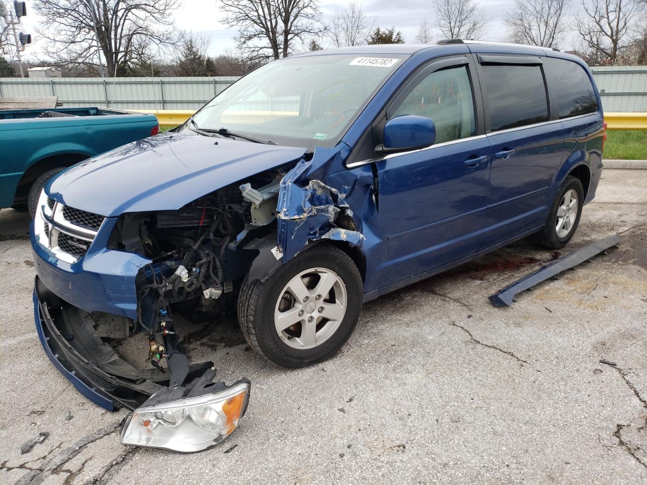 Photo 2 from auction – 2011 DODGE GRAND CARA with VIN 2D4RN5DG8BR678455