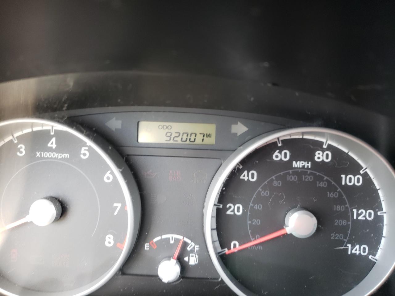 Photo 8 from auction – 2010 HYUNDAI ACCENT with VIN KMHCM3AC4AU182433