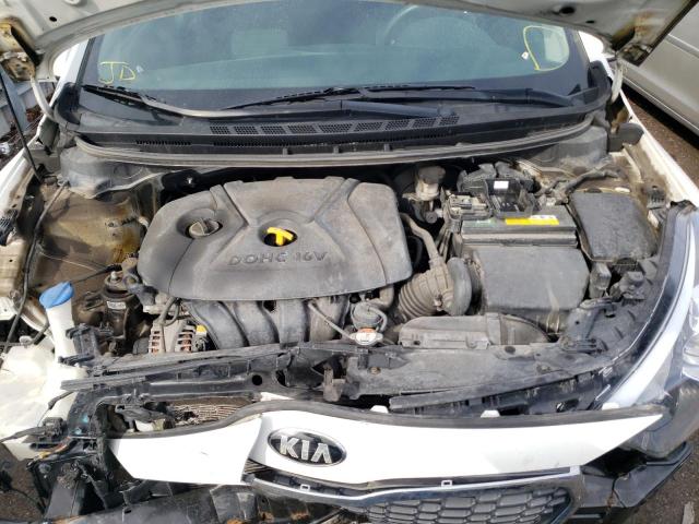 Photo 7 from auction – 2016 KIA FORTE LX with VIN KNAFX4A61G5466899