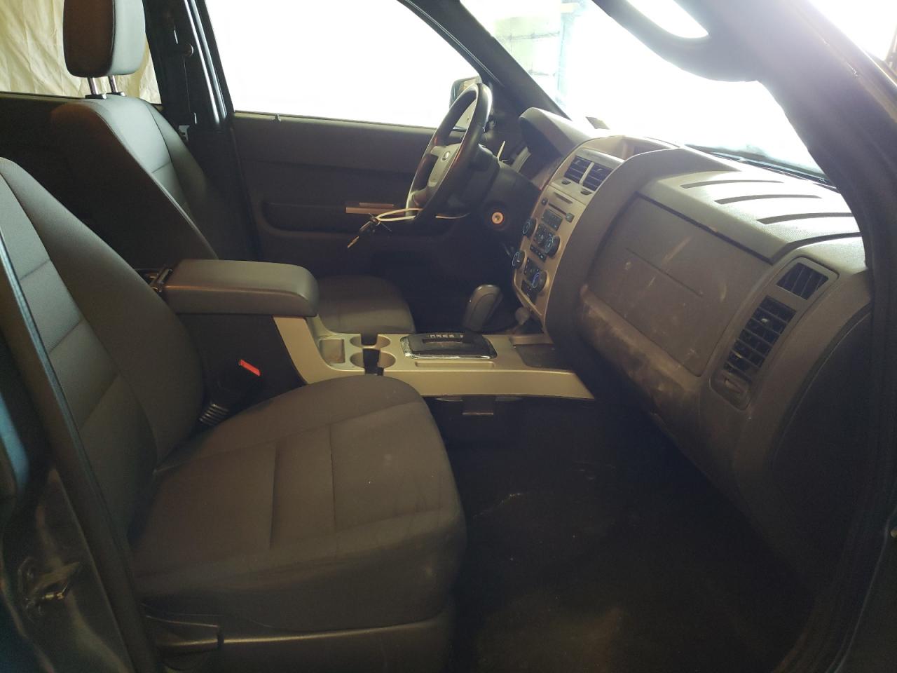 Photo 5 from auction – 2012 FORD ESCAPE XLT with VIN 1FMCU9D77CKA82598