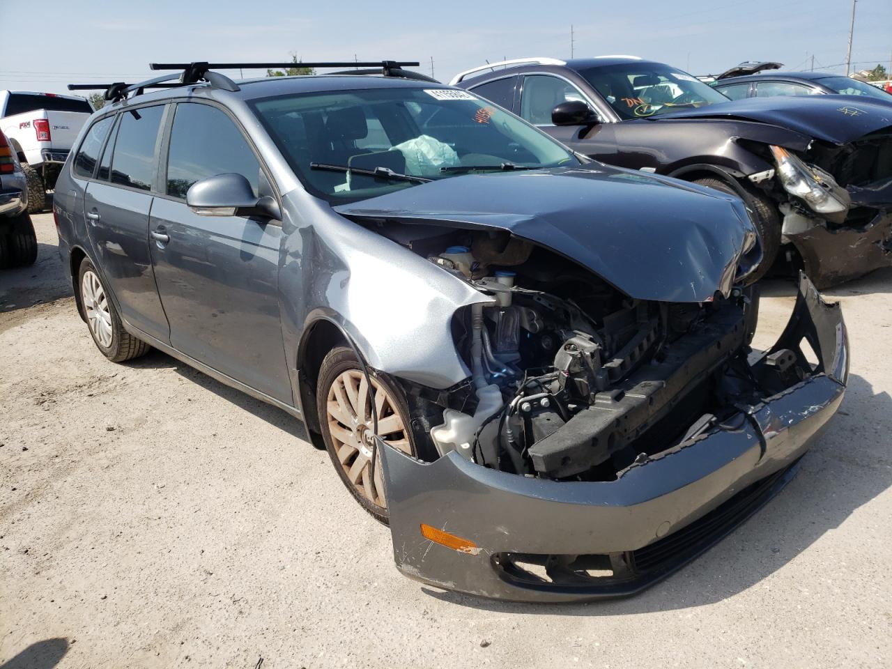 VOLKSWAGEN JETTA S 2014 with VIN 3VWPP7AJ5EM601982 - Photo from auction