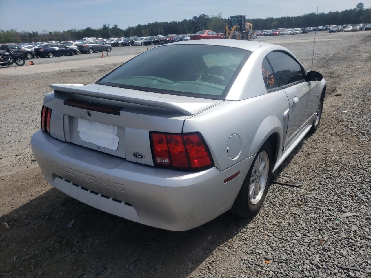 Photo 4 from auction – 2000 FORD MUSTANG with VIN 1FAFP404XYF309294