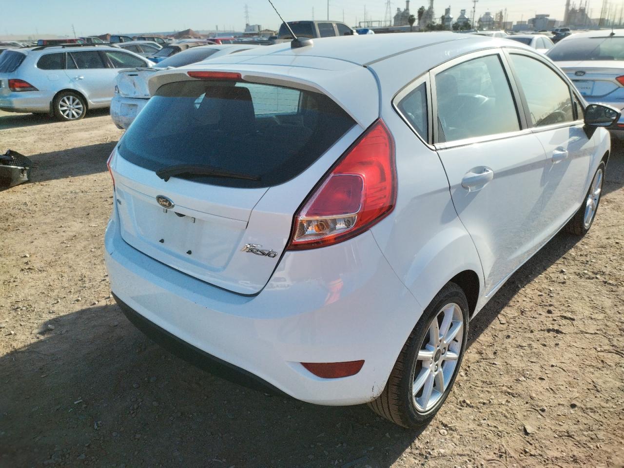 Photo 4 from auction – 2019 FORD FIESTA SE with VIN 3FADP4EJ1KM141378